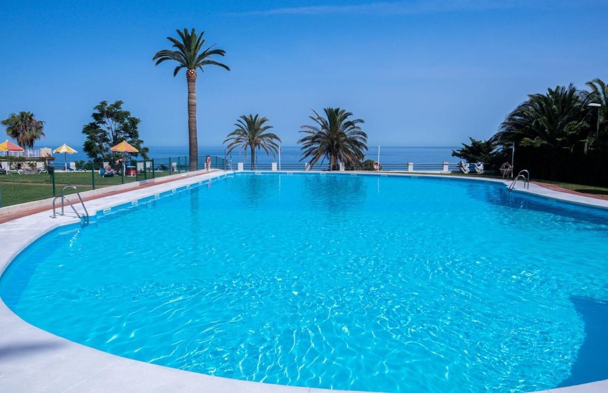 ¡Magnificas Vistas Al Mar! Piscina Y Wifi Gratis Apartment Torremolinos Luaran gambar