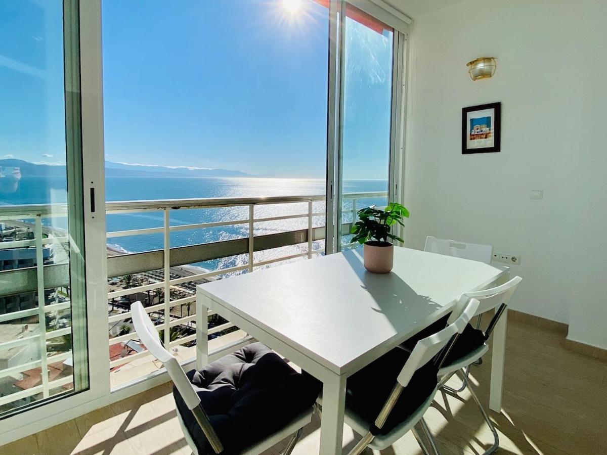 ¡Magnificas Vistas Al Mar! Piscina Y Wifi Gratis Apartment Torremolinos Luaran gambar